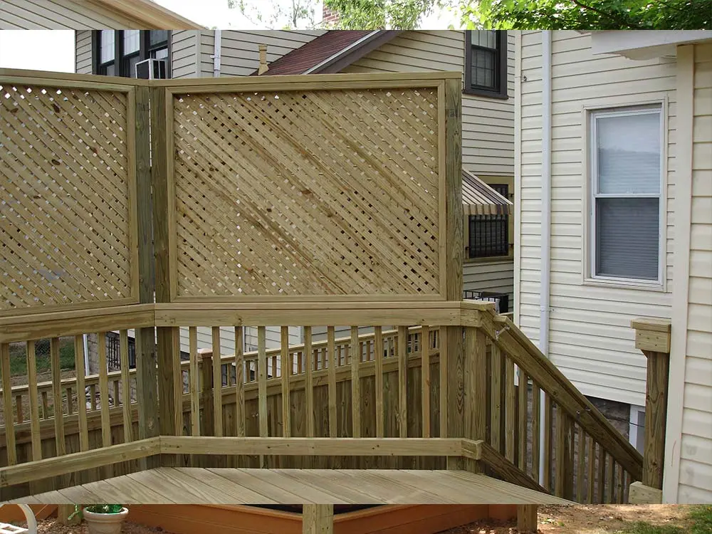Wood Deck with Privacy Lattice