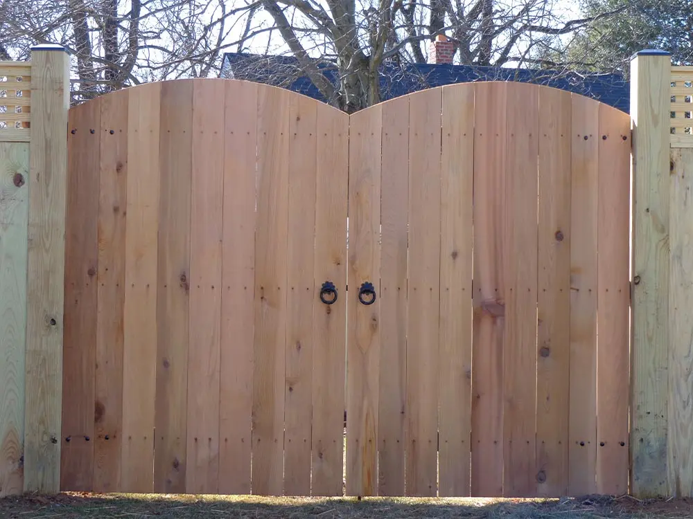 Cedar Fence Gate with double doors and rounded tops