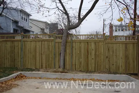 Pine Fence with Lattice Top