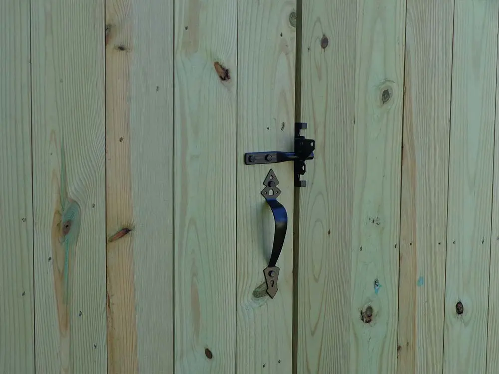 Pine Gate with Latch & Handle